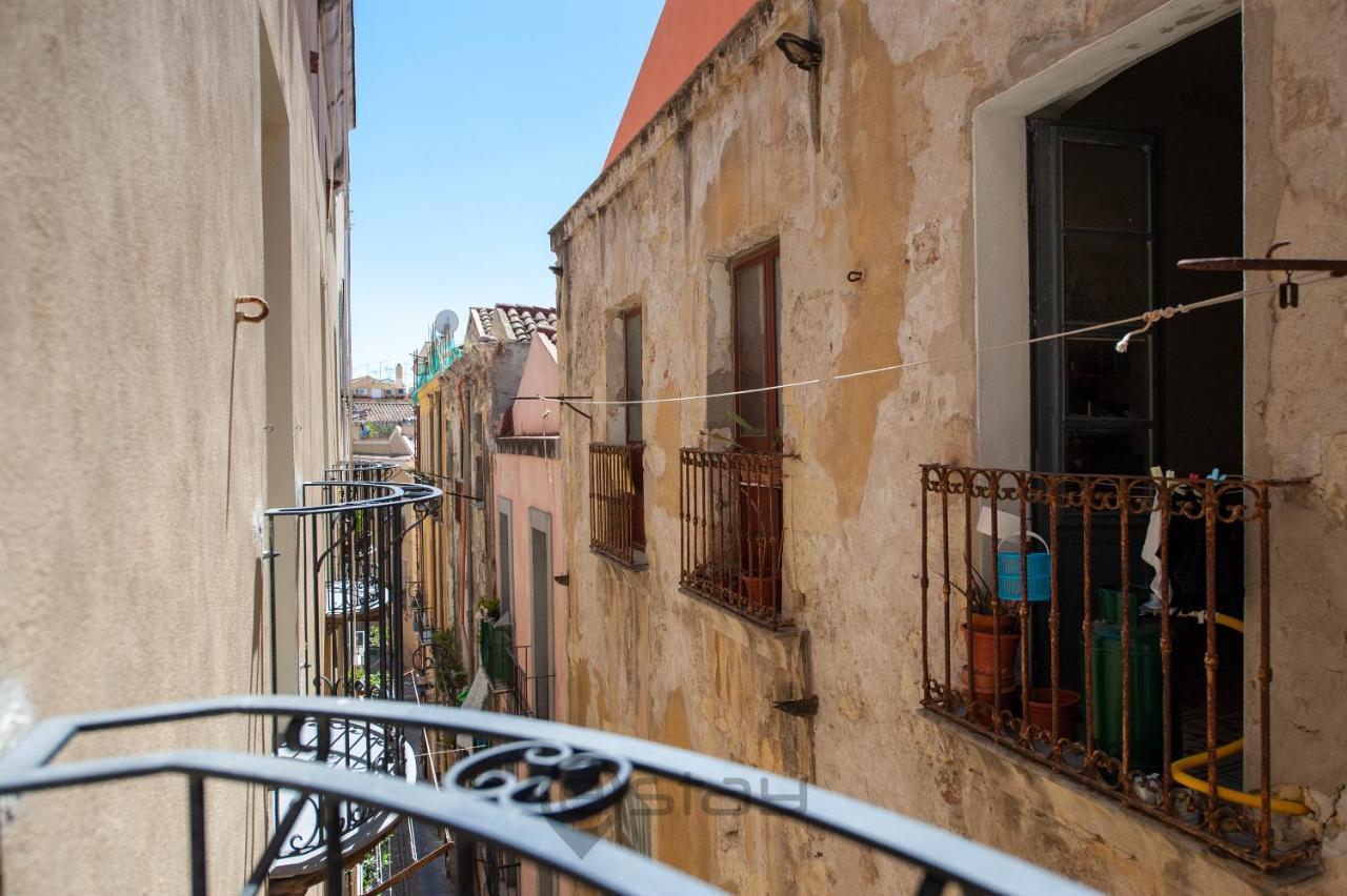 Kys Castello Hotel Cagliari Bagian luar foto
